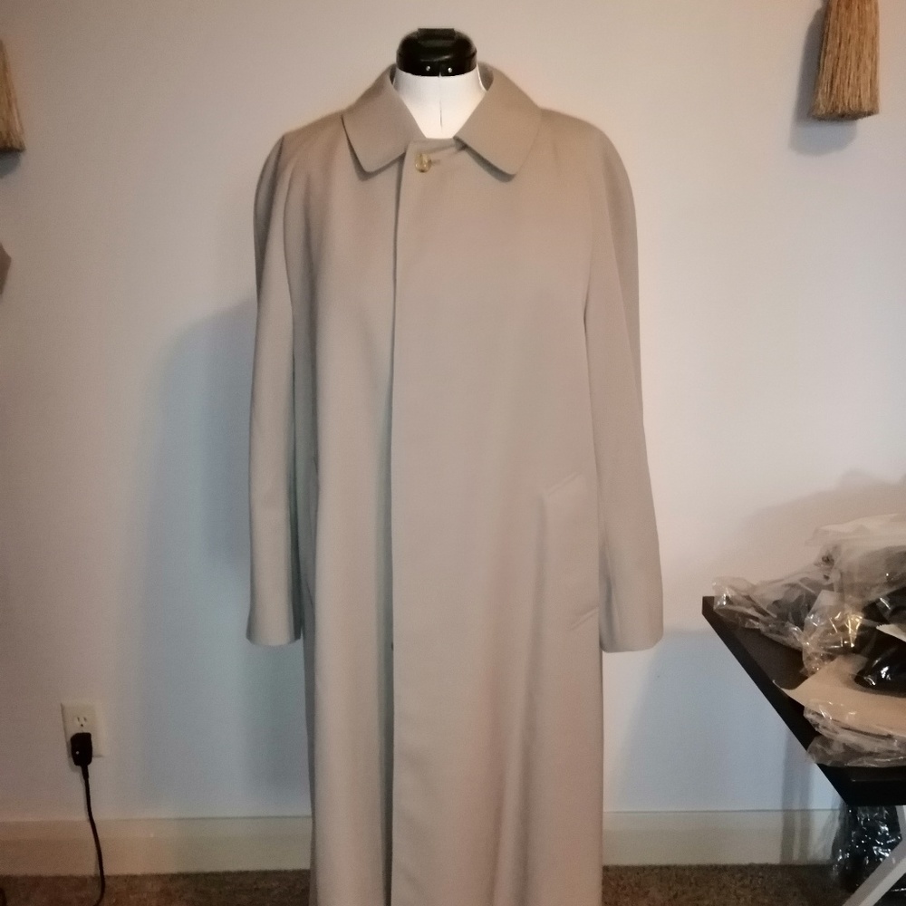 Aquascutum of London 100% Virgin Wool Coat